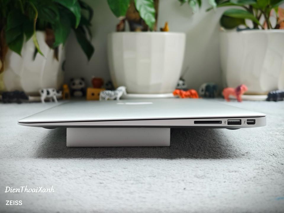 Macbook Air 13 inch 2015 4/128G - UG940-duoc-ban-tai-Điện Thoại Xanh