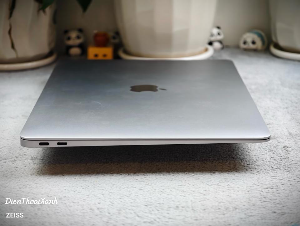 Macbook Air 2018 13 inch 8/128G - MJK77-duoc-ban-tai-Điện Thoại Xanh