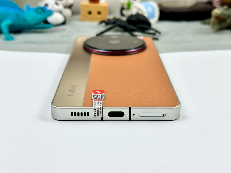Nubia Z50s Pro 12/256G - 75498-duoc-ban-tai-Điện Thoại Xanh