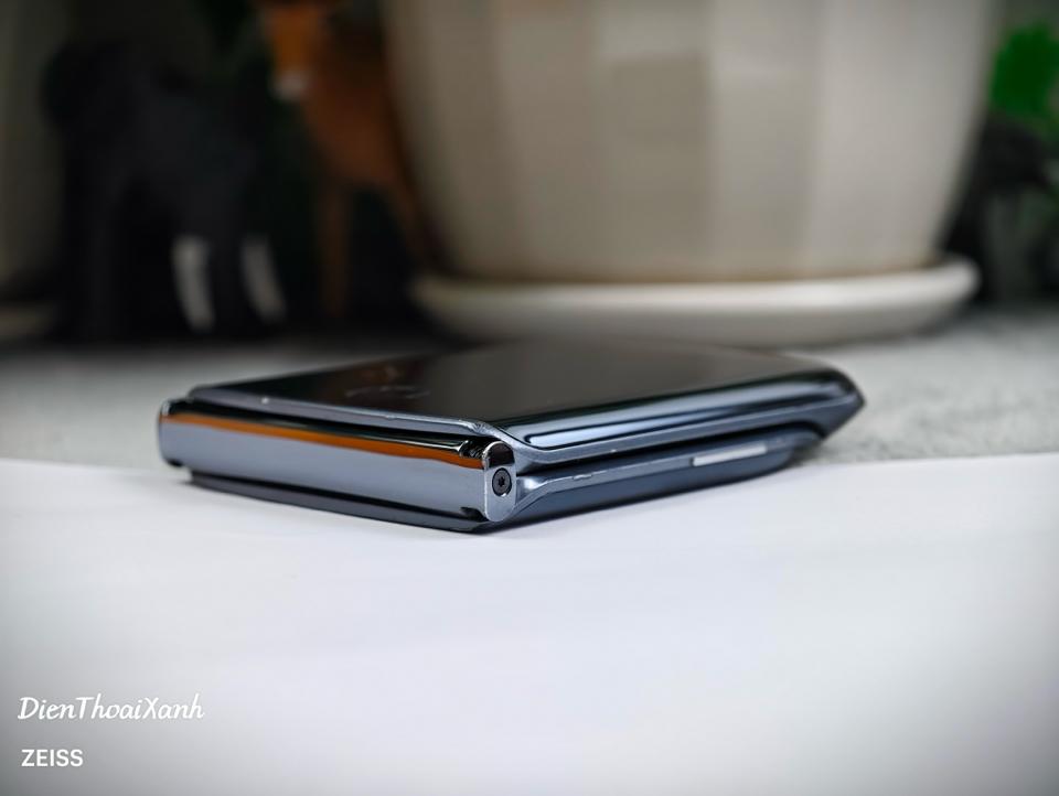 Motorola Razr 2019 8/256G - 47595-duoc-ban-tai-Điện Thoại Xanh