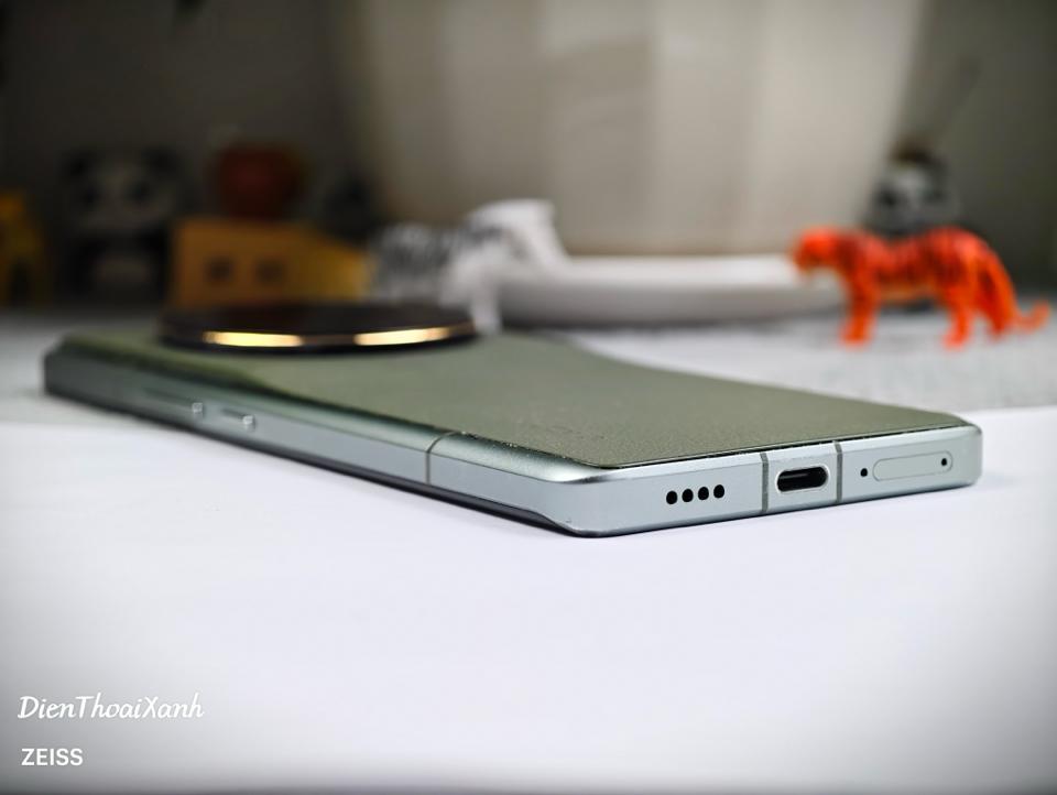 Xiaomi 13 Ultra 12/256G - 77600-duoc-ban-tai-Điện Thoại Xanh