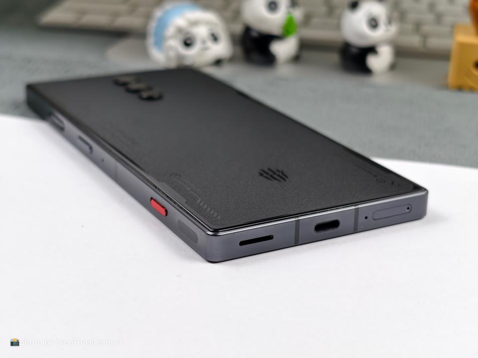 Red Magic 8 Pro 8/256G - 72849-duoc-ban-tai-Điện Thoại Xanh