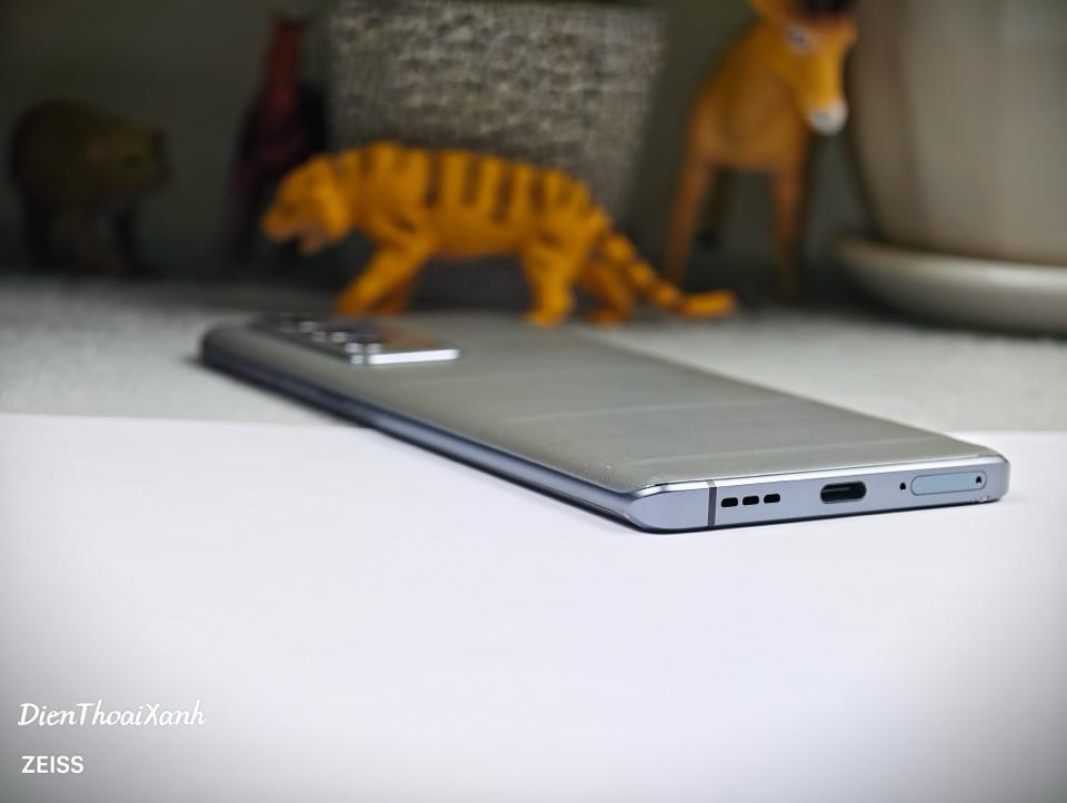 Realme GT Master Explorer Edition 12/256G - 68015-duoc-ban-tai-Điện Thoại Xanh