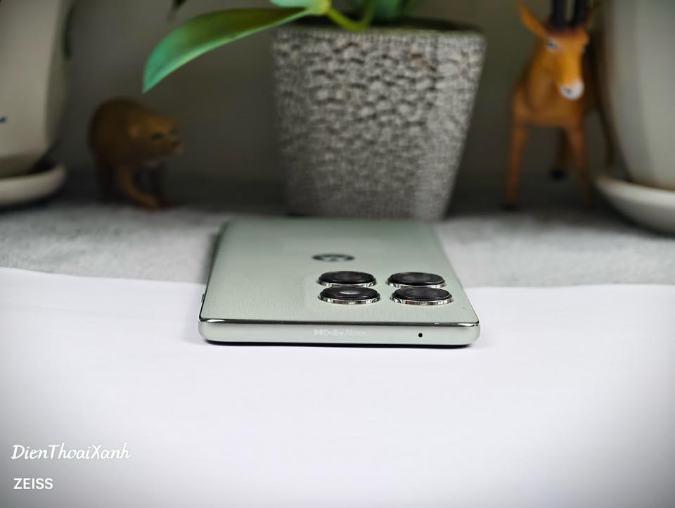 Moto Edge 60 Pro 12/256G - 99077-duoc-ban-tai-Điện Thoại Xanh