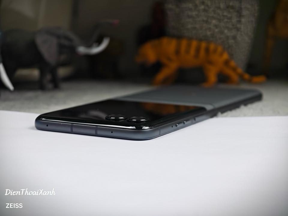Moto Razr 2024 8/256G - 62075-duoc-ban-tai-Điện Thoại Xanh
