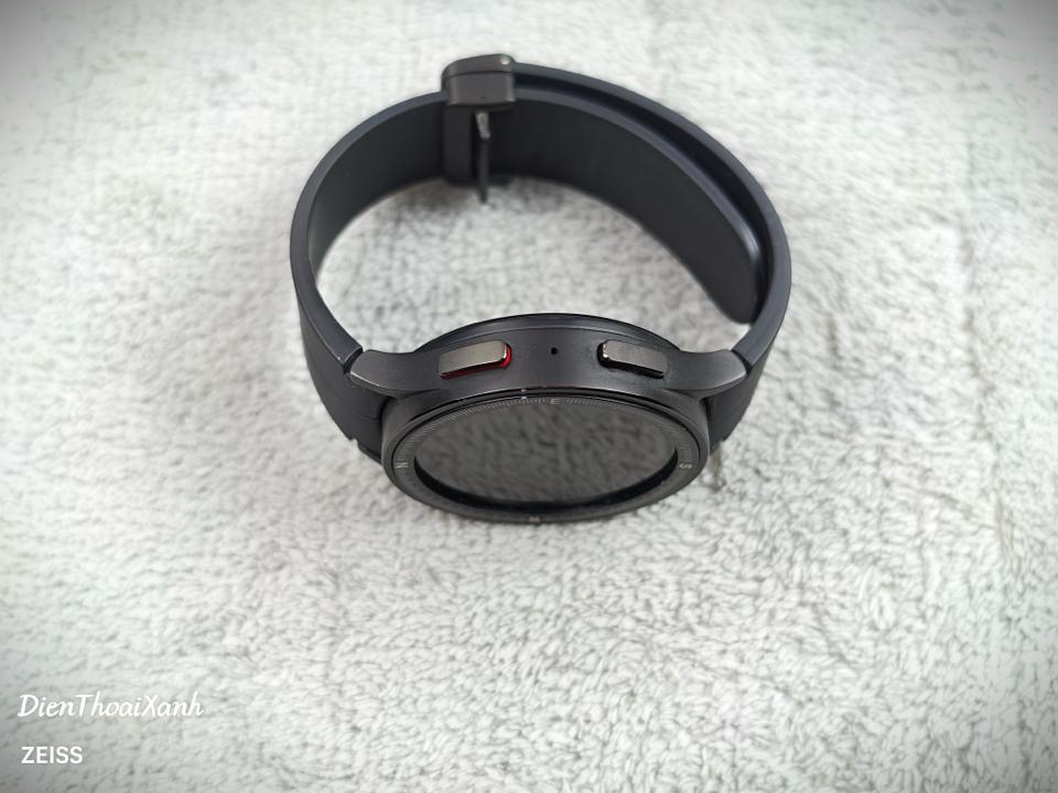 Samsung Galaxy Watch 5 Pro 45mm - L7N4L-duoc-ban-tai-Điện Thoại Xanh
