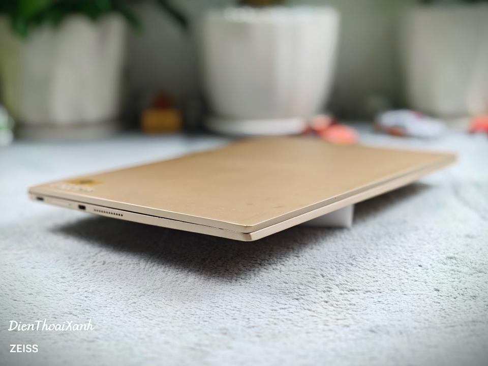 Lenovo Yoga Book 4/64G-duoc-ban-tai-Điện Thoại Xanh