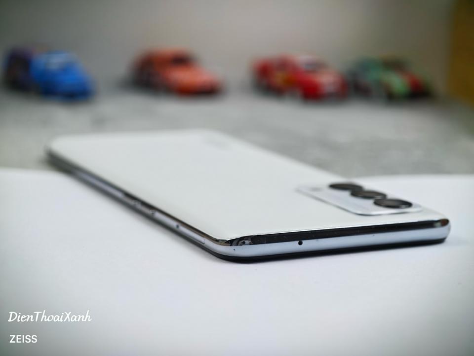 Realme GT Master 8/128G - 23092-duoc-ban-tai-Điện Thoại Xanh