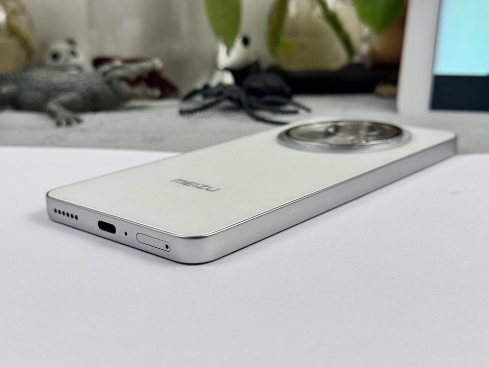 Meizu Lucky 08 8/256G - 68747-duoc-ban-tai-Điện Thoại Xanh