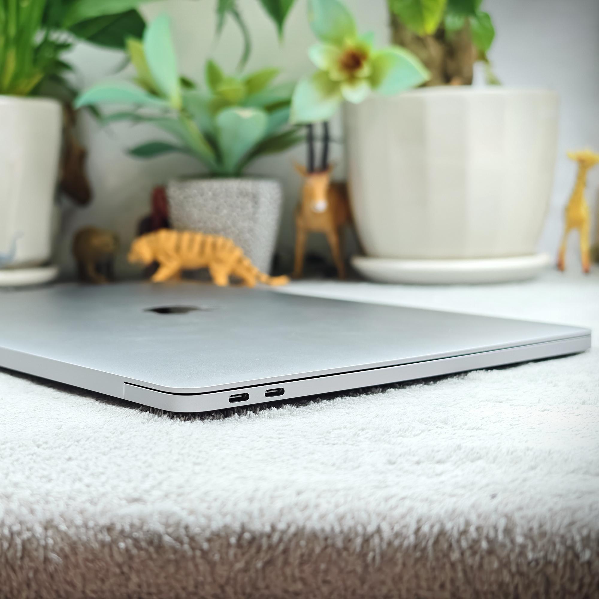 Macbook Pro 13 2017 8/128G - 3HV22-duoc-ban-tai-Điện Thoại Xanh