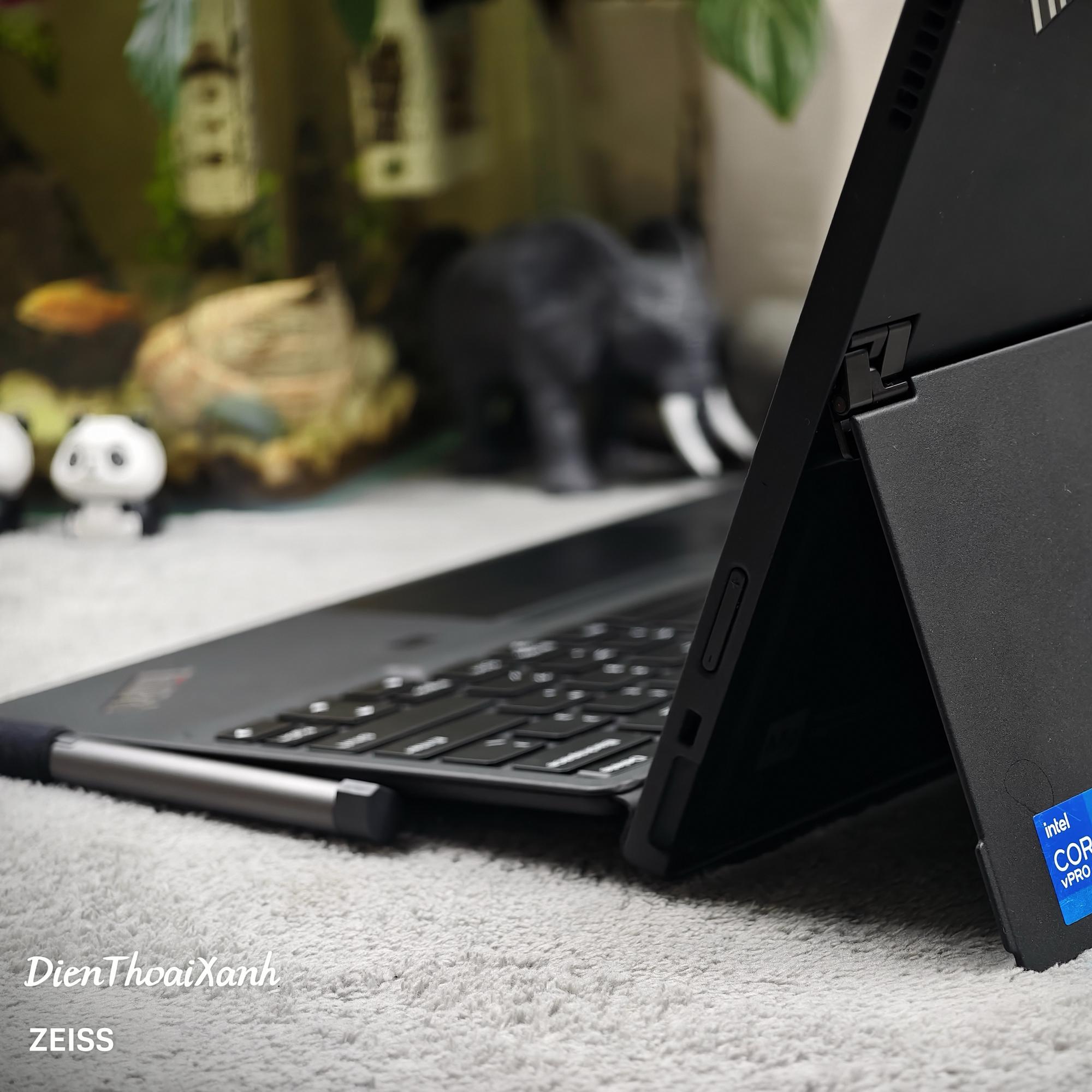 Thinkpad X12 Detachable 16/512G - 3V195-duoc-ban-tai-Điện Thoại Xanh