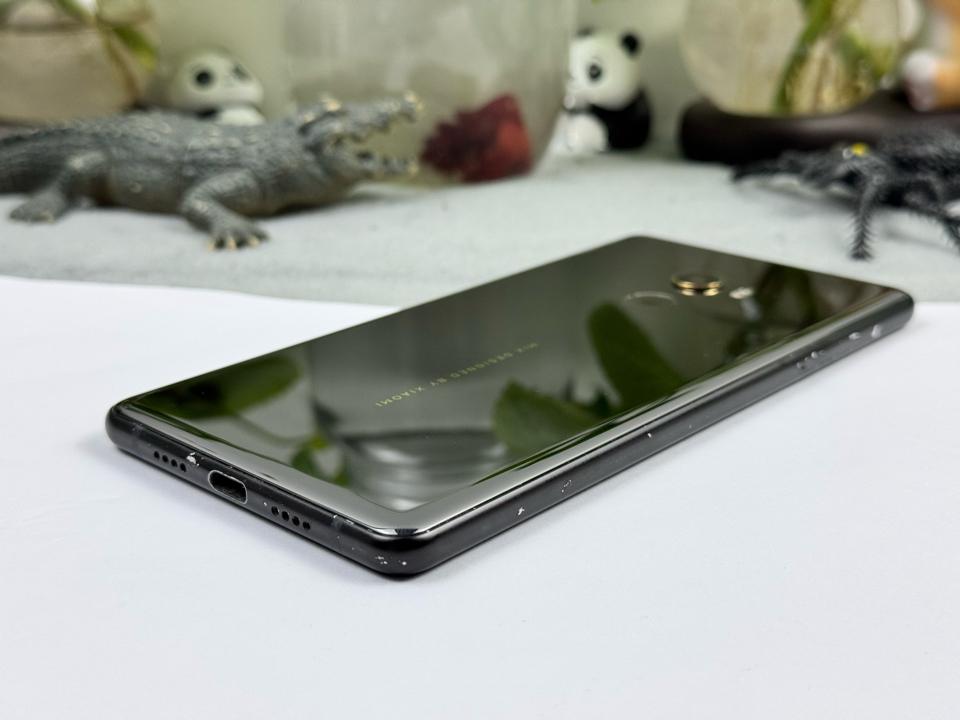 Xiaomi Mix 2 6/128G - 65780-duoc-ban-tai-Điện Thoại Xanh