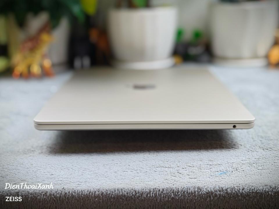 Macbook Air 15 M3 8/256G - 6L3KJ-duoc-ban-tai-Điện Thoại Xanh