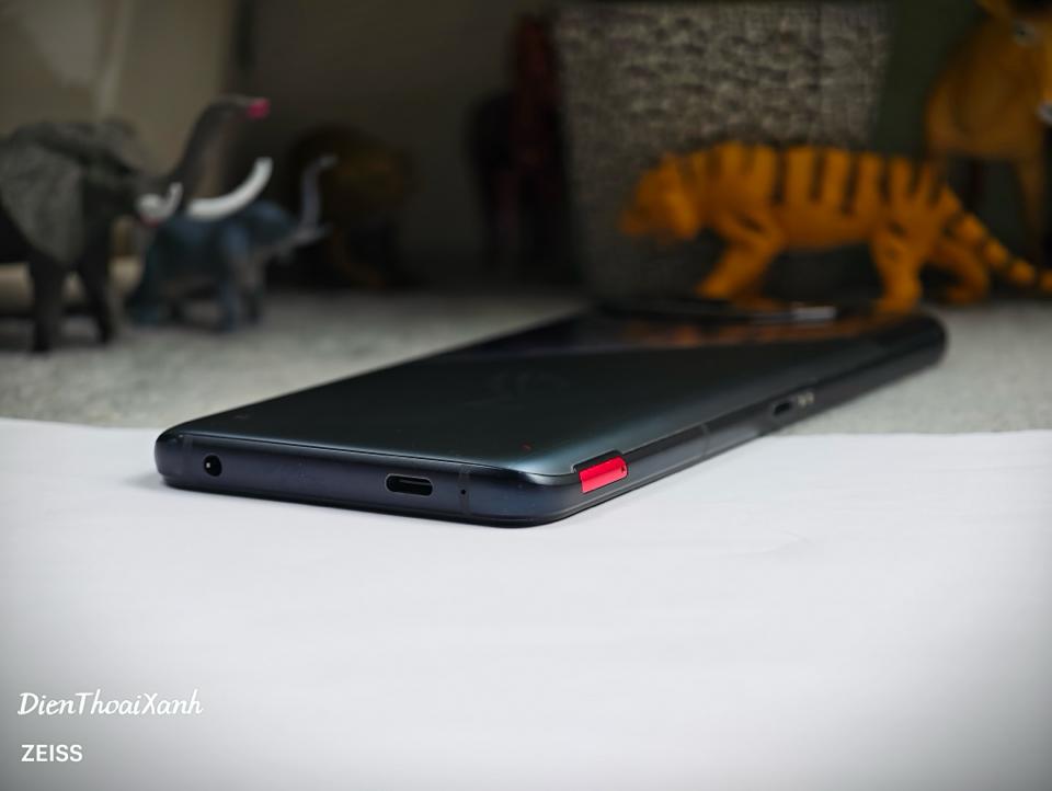 Asus ROG Phone 7 8/256G - 00858-duoc-ban-tai-Điện Thoại Xanh