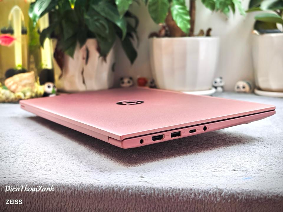 Asus AdolBook 8/512G - BJX21-duoc-ban-tai-Điện Thoại Xanh