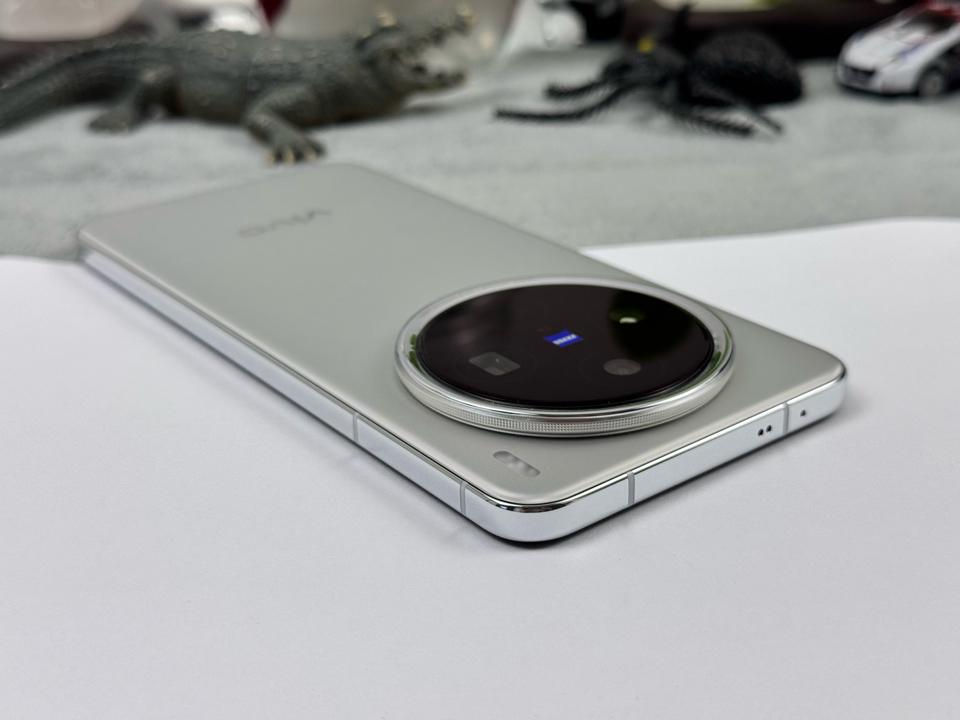 A. Vivo X200 12/512G - 05696-duoc-ban-tai-Điện Thoại Xanh