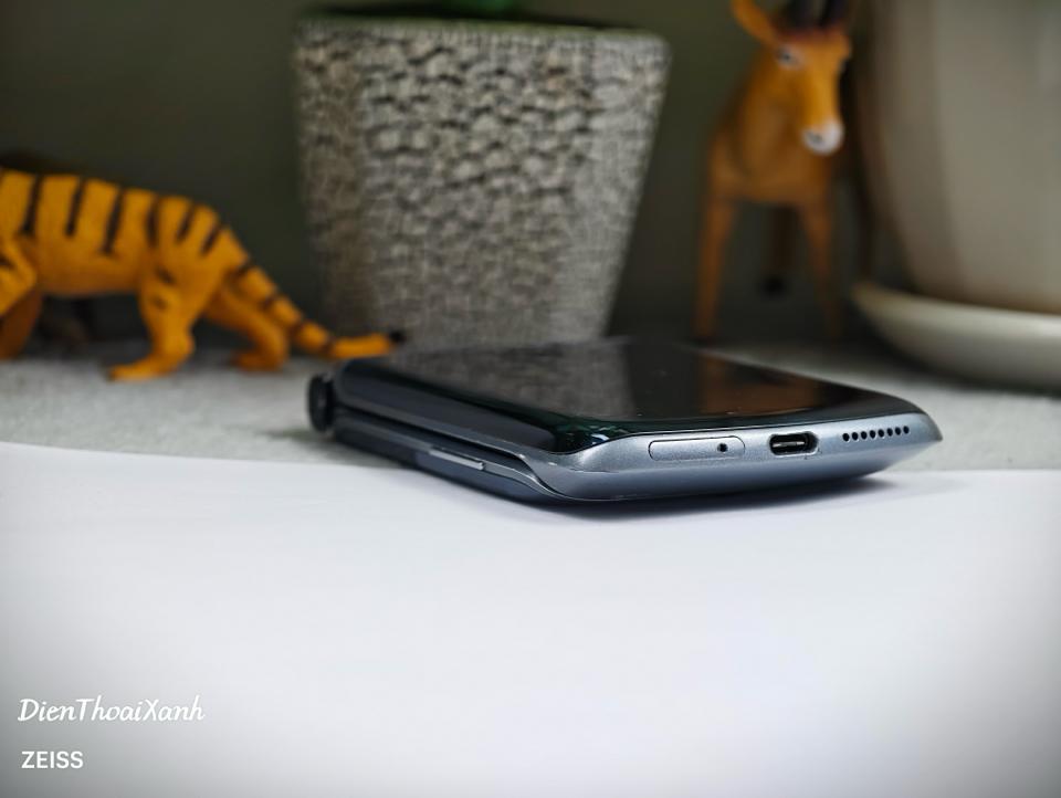 Moto Razr 5G 2020 256G - 77573-duoc-ban-tai-Điện Thoại Xanh