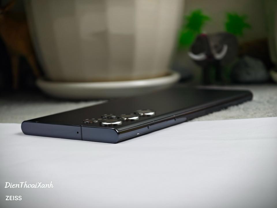 Samsung Galaxy S22 Ultra 8/128G - 91757-duoc-ban-tai-Điện Thoại Xanh