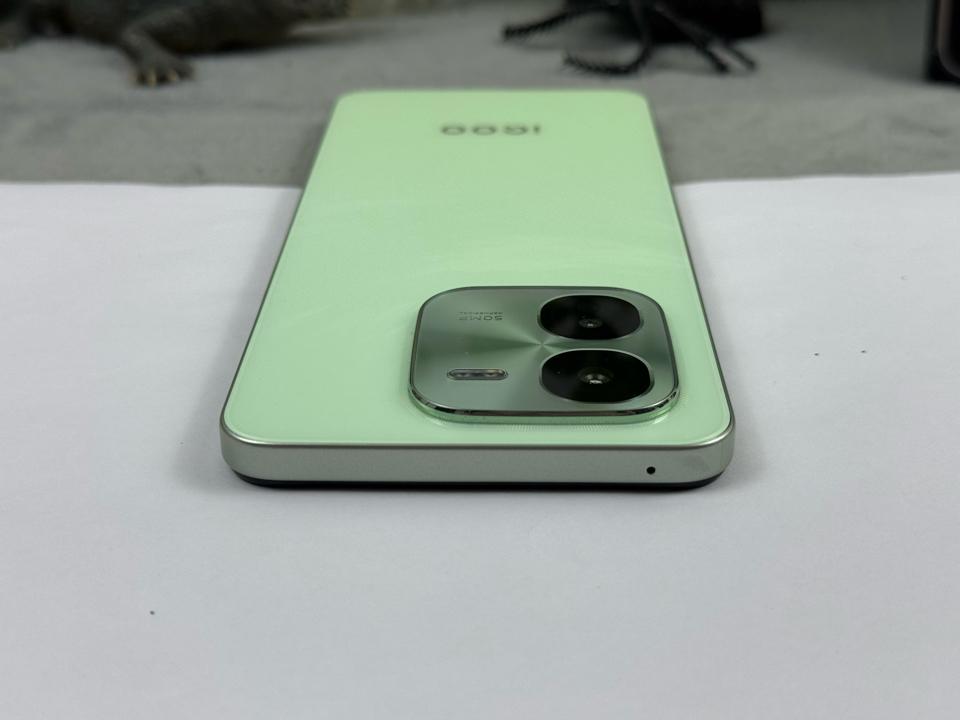 IQOO Z9x 8/128G - 69096-duoc-ban-tai-Điện Thoại Xanh