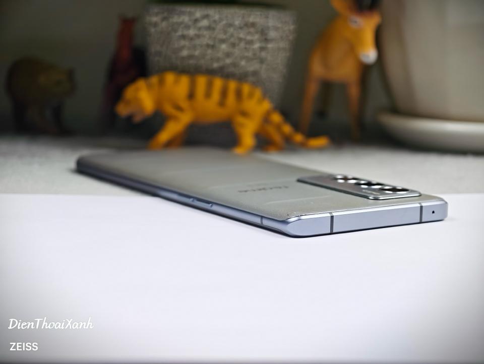 Realme GT Master Explorer Edition 12/256G - 68015-duoc-ban-tai-Điện Thoại Xanh