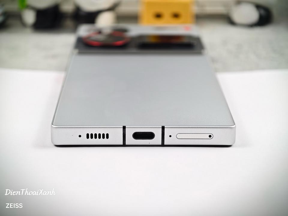 Nubia Z60 Ultra 16/512G - 81433-duoc-ban-tai-Điện Thoại Xanh