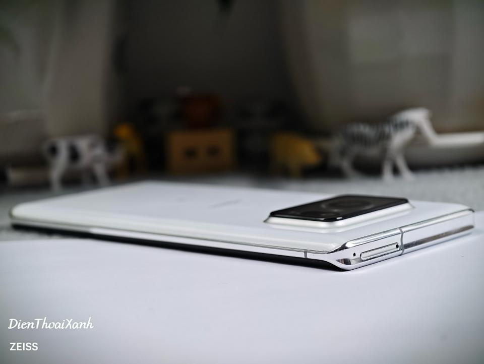 Sharp Aquos R6 12/128G - 71559-duoc-ban-tai-Điện Thoại Xanh