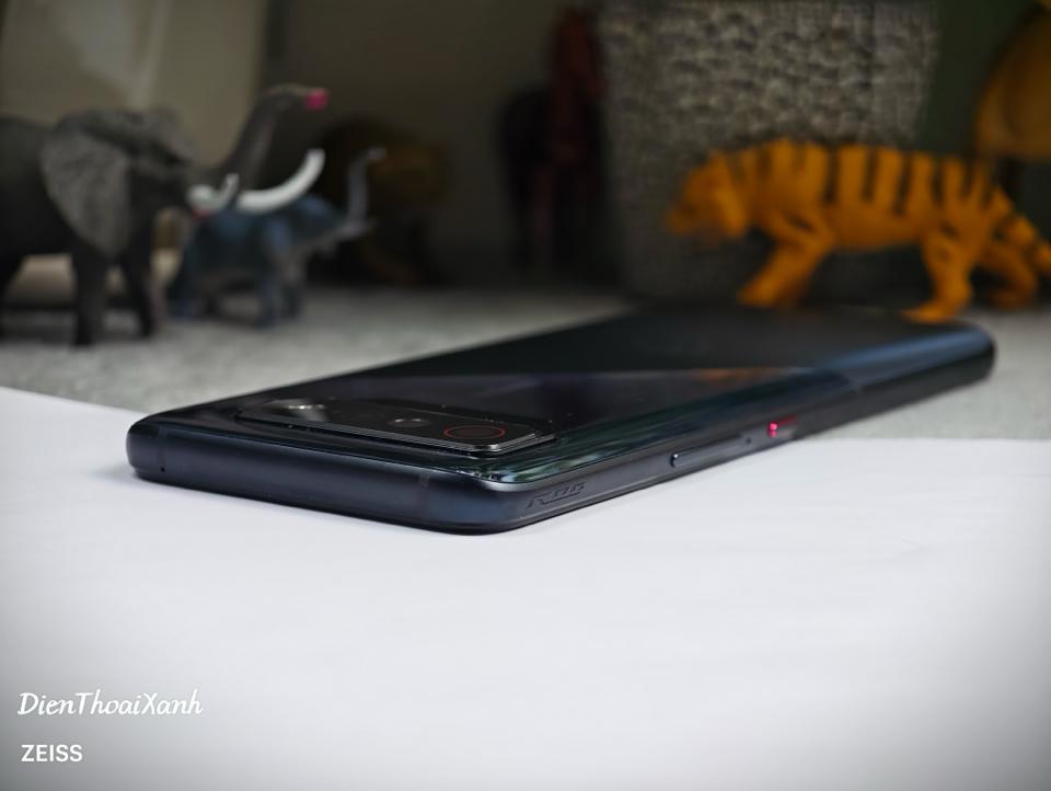 Asus ROG Phone 7 8/256G - 00858-duoc-ban-tai-Điện Thoại Xanh