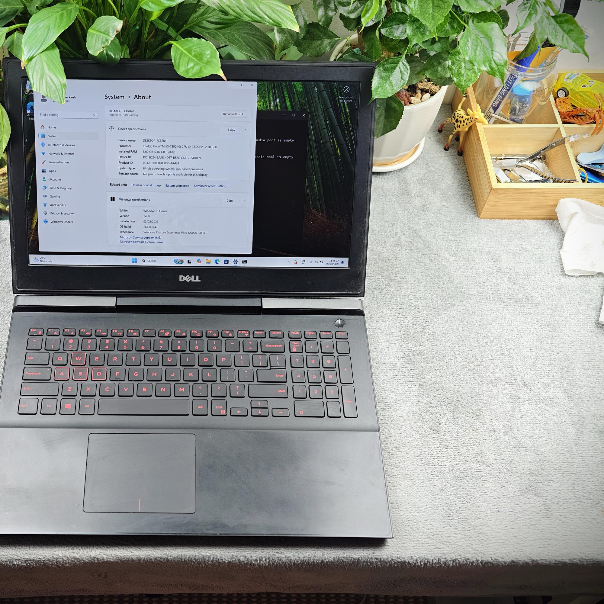 Dell Inspiron 15 7576 8/128G SSD+1T HDD - 0WZ32-duoc-ban-tai-Điện Thoại Xanh