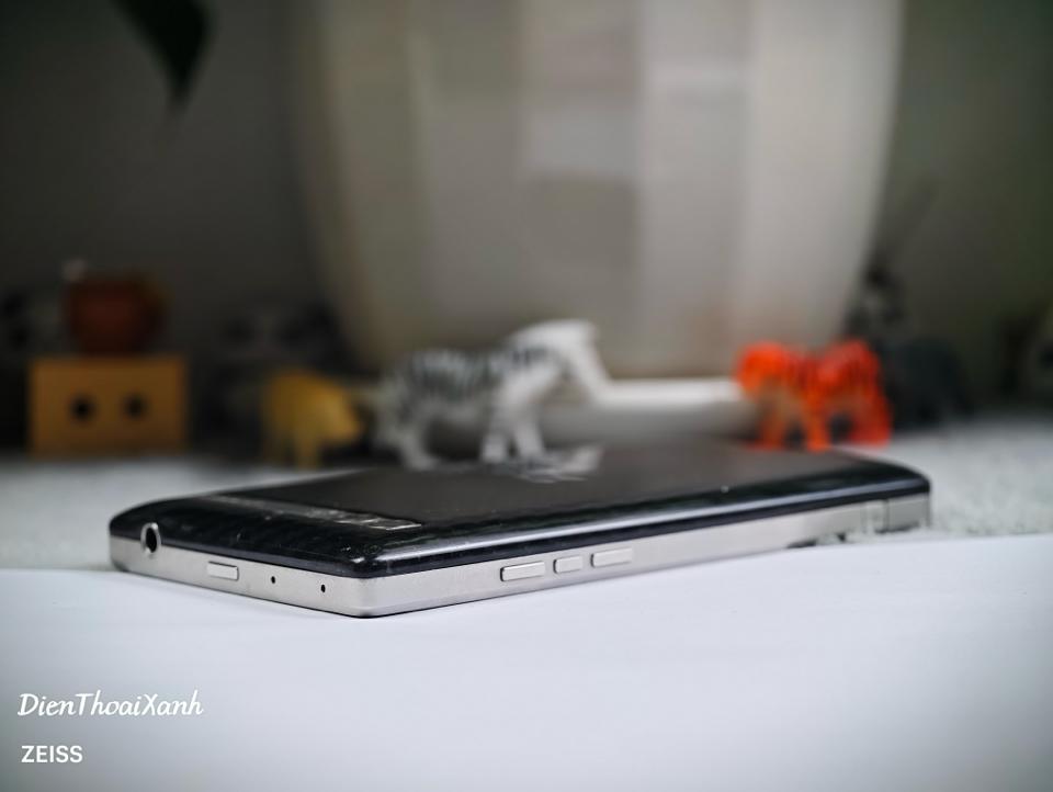 BlackBerry Porsche Design P9983 64G - 11709-duoc-ban-tai-Điện Thoại Xanh