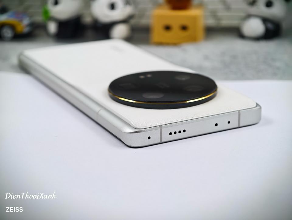Xiaomi 13 Ultra 12/256G - 73804-duoc-ban-tai-Điện Thoại Xanh