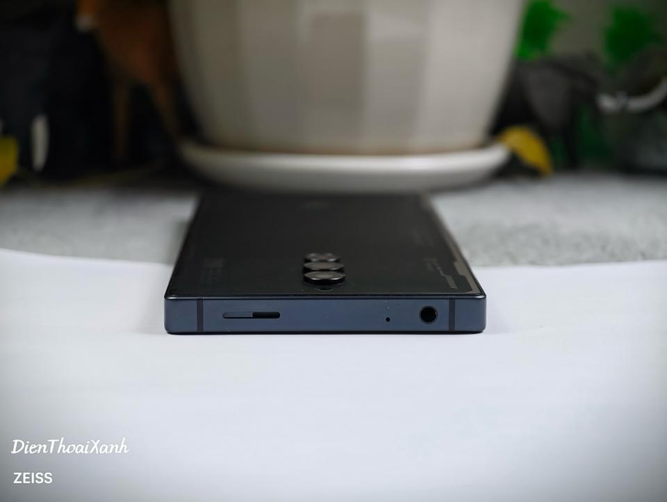 Red Magic 8 Pro 8/256G - 84948-duoc-ban-tai-Điện Thoại Xanh