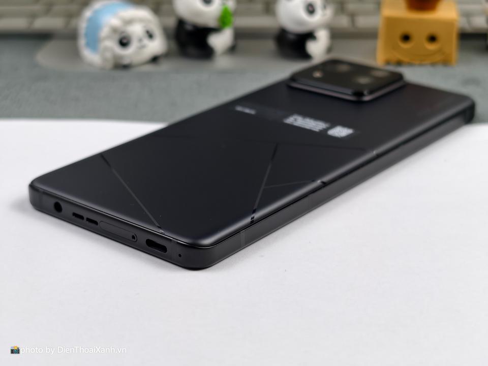 Asus Zenfone 11 Ultra 12/256G - 74930-duoc-ban-tai-Điện Thoại Xanh