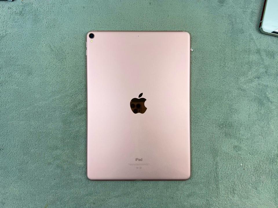 iPad Pro 10.5 64G 2017 - 6J28N-duoc-ban-tai-Điện Thoại Xanh