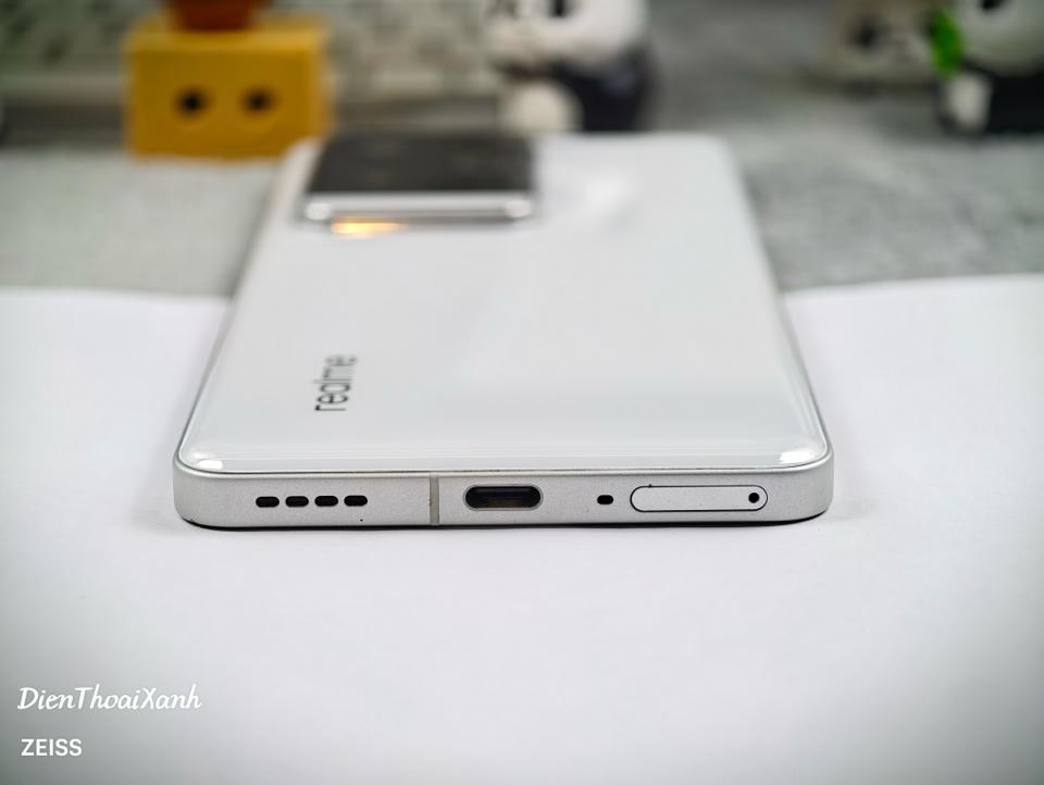 Realme GT6 12/256G - 98651-duoc-ban-tai-Điện Thoại Xanh