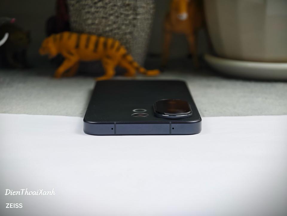 Vivo S30 pro mini 12/512G - 35299-duoc-ban-tai-Điện Thoại Xanh