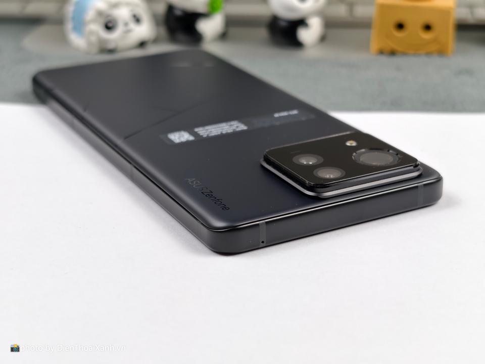 Asus Zenfone 11 Ultra 12/256G - 74930-duoc-ban-tai-Điện Thoại Xanh