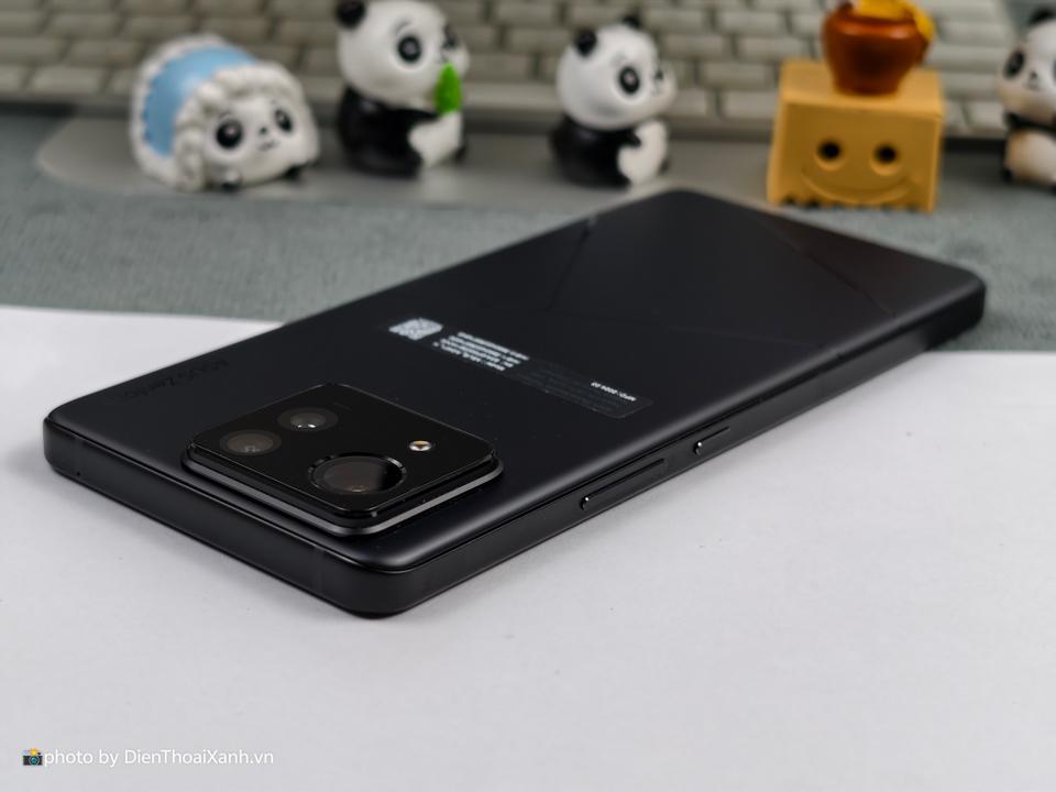 Asus Zenfone 11 Ultra 12/256G - 74930-duoc-ban-tai-Điện Thoại Xanh