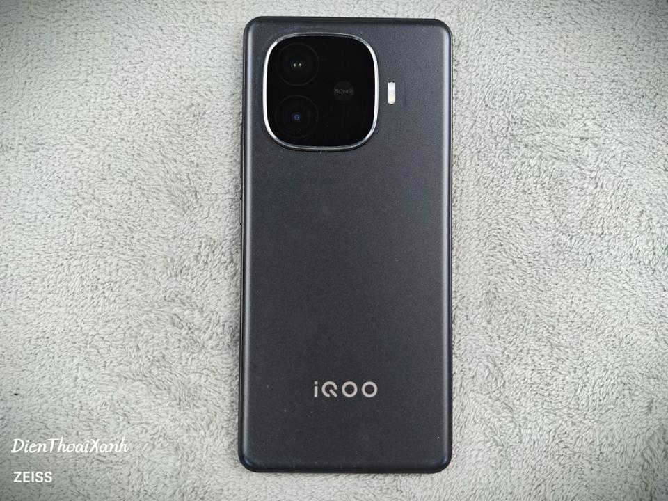 IQOO Z9 8/256G - 35175-duoc-ban-tai-Điện Thoại Xanh