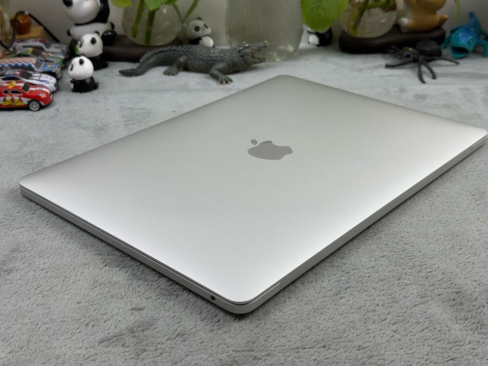 Macbook Pro 2019 16/256G 13 inch - SL416-duoc-ban-tai-Điện Thoại Xanh