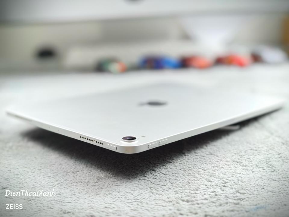 iPad Pro 11 2018 256G - WKD6M-duoc-ban-tai-Điện Thoại Xanh