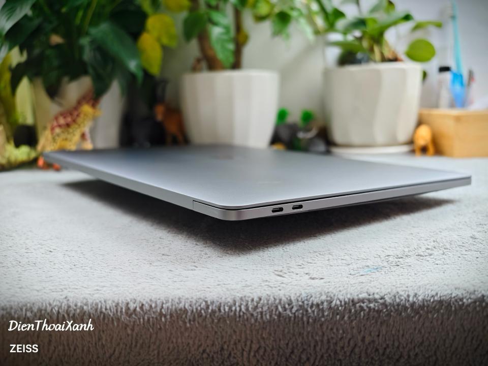 Macbook Pro 2019 15 inch 16/512G - 8LVCF-duoc-ban-tai-Điện Thoại Xanh