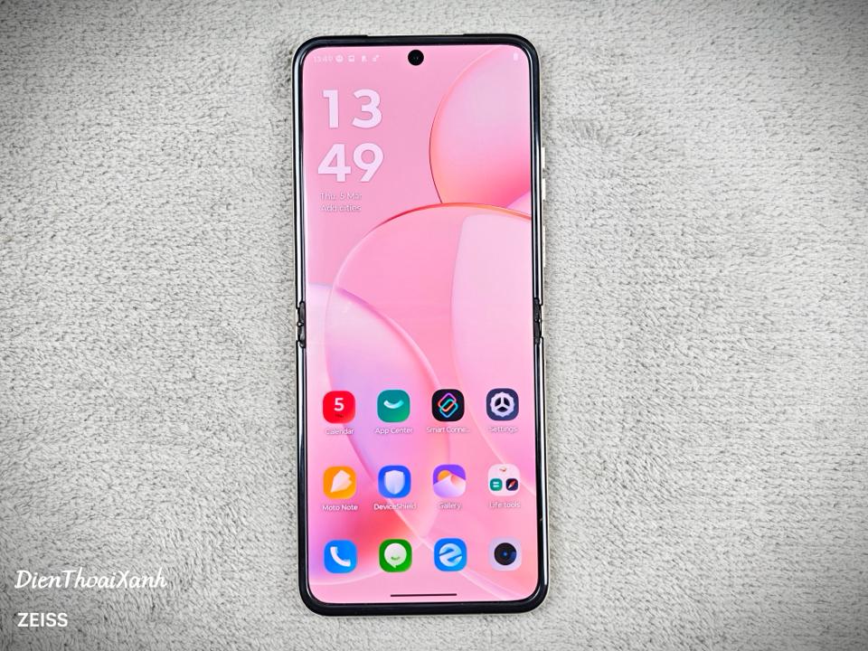 Moto Razr 40 8/256G - 74837-duoc-ban-tai-Điện Thoại Xanh