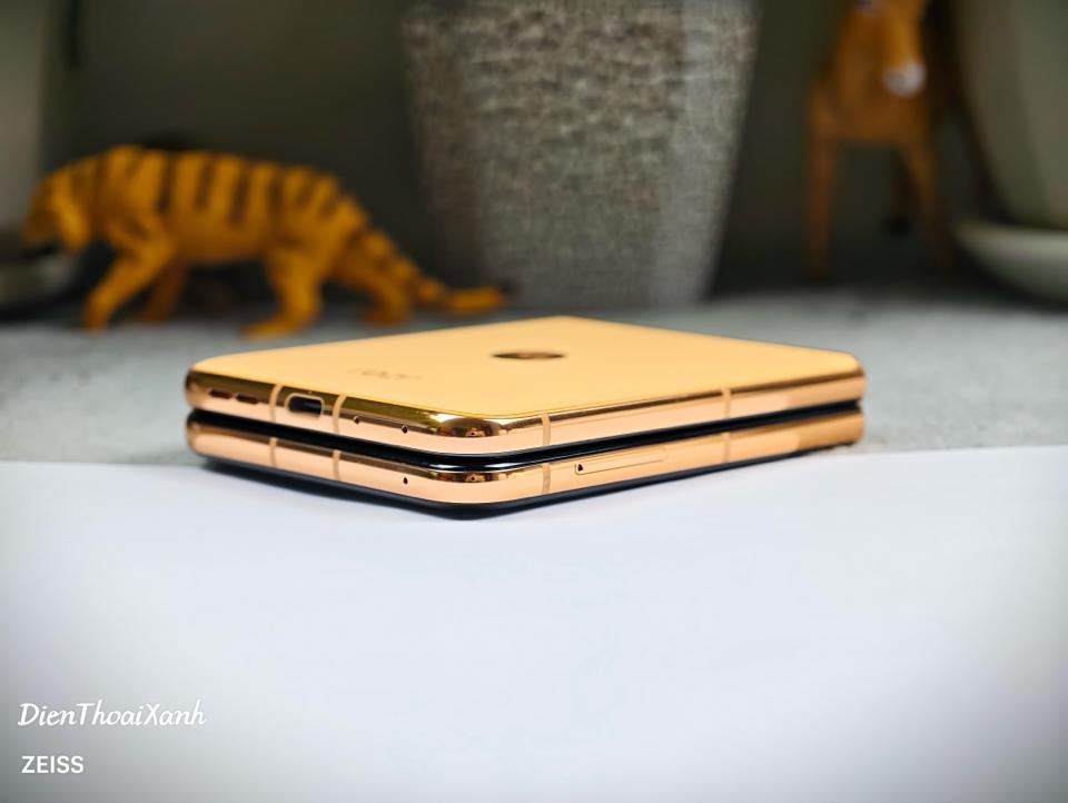 Moto Razr 50 Ultra 12/256G - 85897-duoc-ban-tai-Điện Thoại Xanh