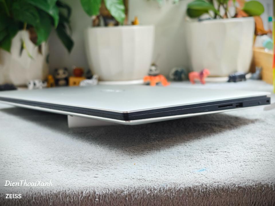 Dell XPS 15 9570 16/512G - CM2X2-duoc-ban-tai-Điện Thoại Xanh