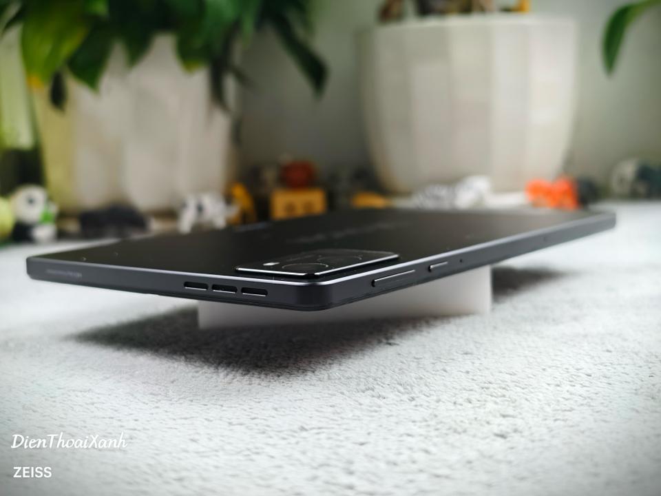 Lenovo Legion Y700 Gen 3 12/256G - 60D3L-duoc-ban-tai-Điện Thoại Xanh