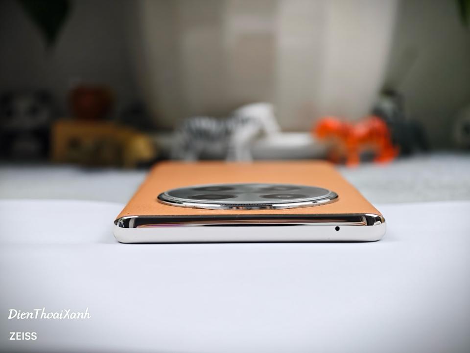 OPPO A2 Pro 8/256G - UGENR-duoc-ban-tai-Điện Thoại Xanh