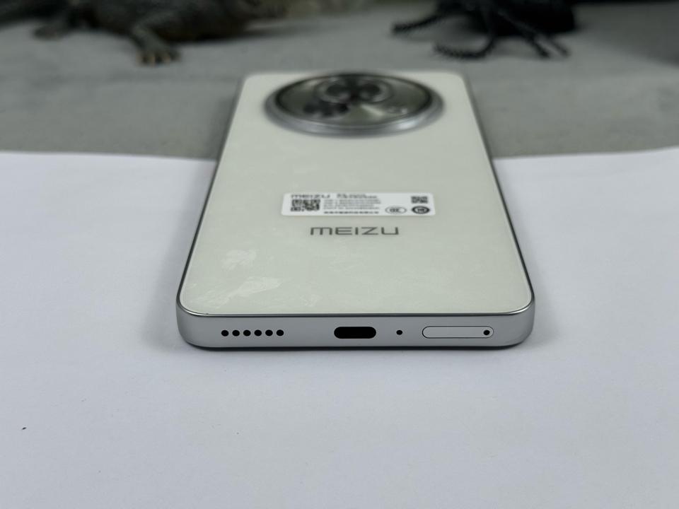 Meizu Lucky 08 8/256G - 05981-duoc-ban-tai-Điện Thoại Xanh