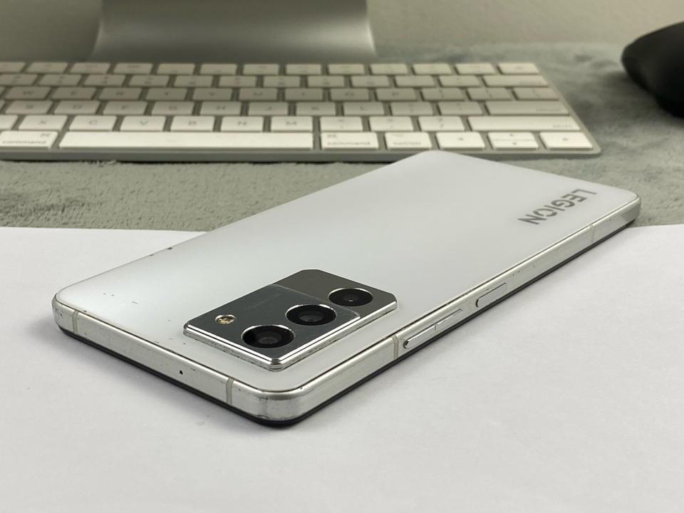 Lenovo Legion Y70 8/128G - 72753-duoc-ban-tai-Điện Thoại Xanh