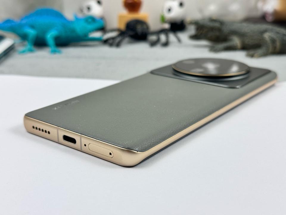 Xiaomi 12s Ultra 12/256G - 01054-duoc-ban-tai-Điện Thoại Xanh