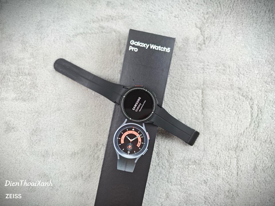Samsung Galaxy Watch 5 Pro 45mm - L7N4L-duoc-ban-tai-Điện Thoại Xanh